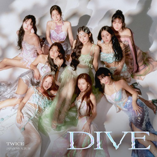 TWICE Dive Regular Edition + 16pg Lyrics Booklet + Trading Card CD Blu-ray